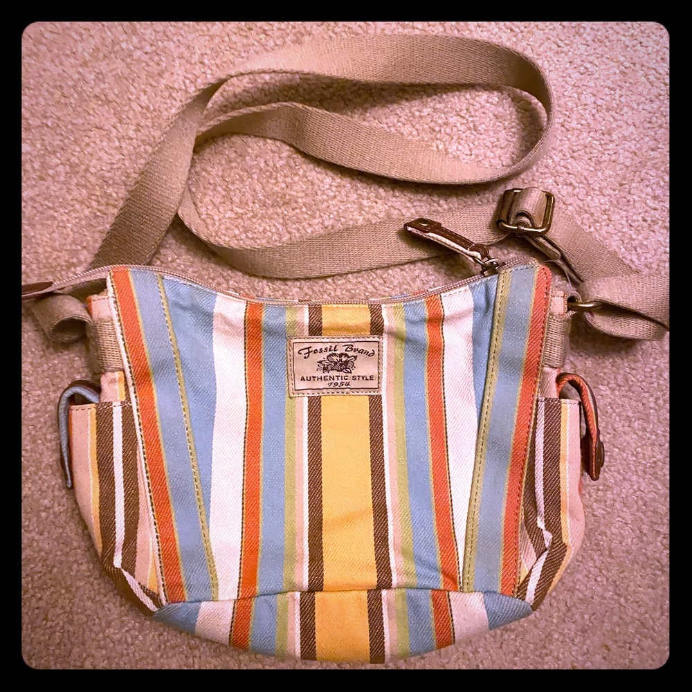 Fossil cross bag textile
